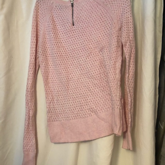 Light pink sweater - Picture 3 of 4